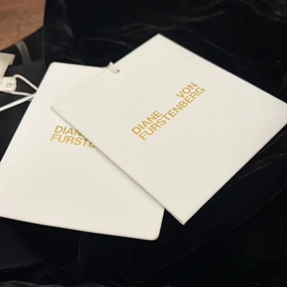 Diana van Furstenberg black velvet jumpsuit - Picture 6 of 7